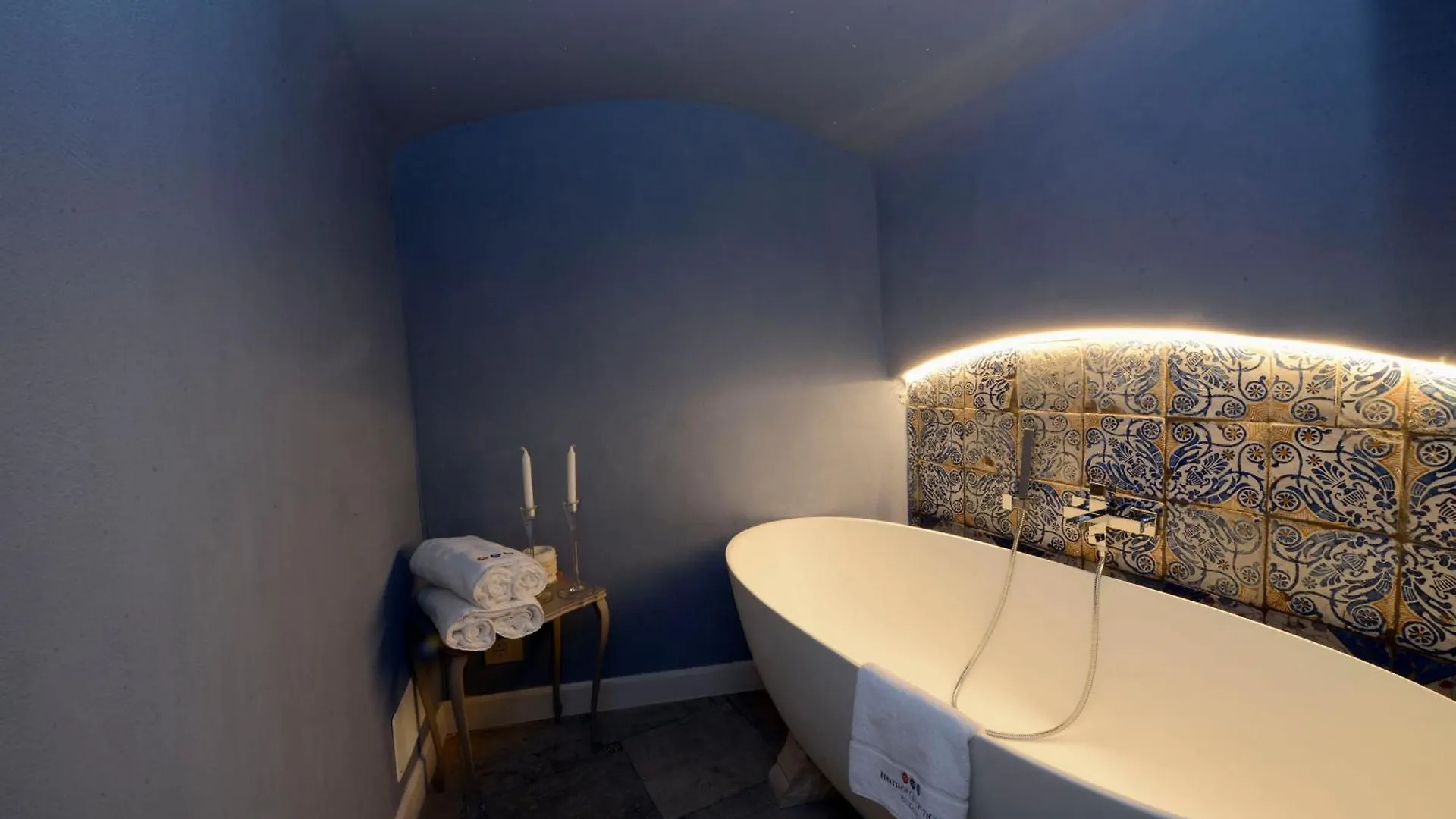 Couette-café Heritage Collection Palermo B&B